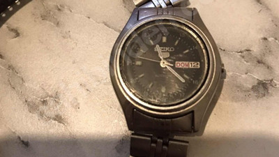 Kocaeli’de çalışmayan antika saat 2.1 milyon TL’ye satışta