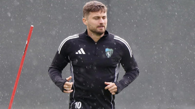 Kocaelispor’da Linetty krizi! Sözleşmesi uzatıldı kampta yer almadı