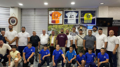 Kandıra’da er meydanı kuruldu! Tarihi Namazgâh Güreşleri başladı