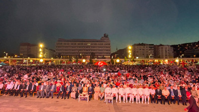 15 Temmuz programına muhalefetten bir o isim katıldı
