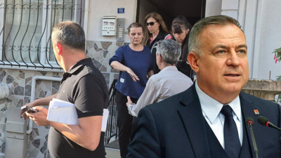 "Adaletsizliğe teslim etmeyeceğiz!" Zeybek'ten gözaltına alınan Hürriyet'e destek