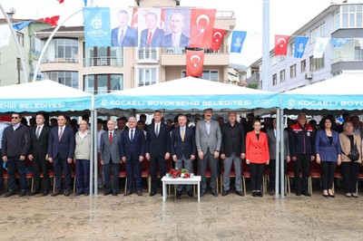 Biyoçeşitlilik artacak. İzmit Körfezi’ne binlerce balık salındı
