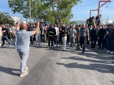 Şube başkanı konuştu: TÜPRAŞ işvereni ek protokolden yana değil!