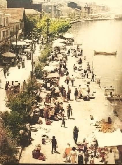 Yıl 1970, Kocaeli’de halk pazarı sahile sıfır kuruluyordu