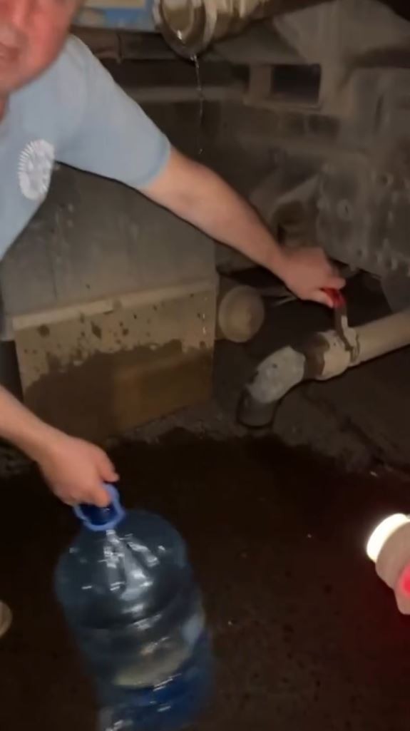 Kandıra Karaağaç 30 saati aşkın süre susuz kaldı, İSU tanker yolladı!