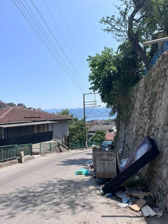Serdar mahallesi İzmit belediyesini bekliyor