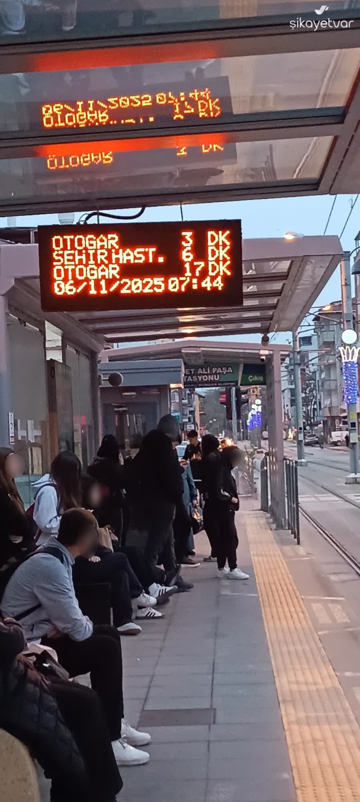 Tramvayı şikayet etti kalıcı çözüm istedi