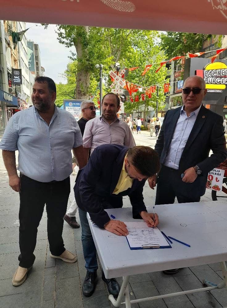 Gelecek Partisi'nden İmamoğlu’na imza