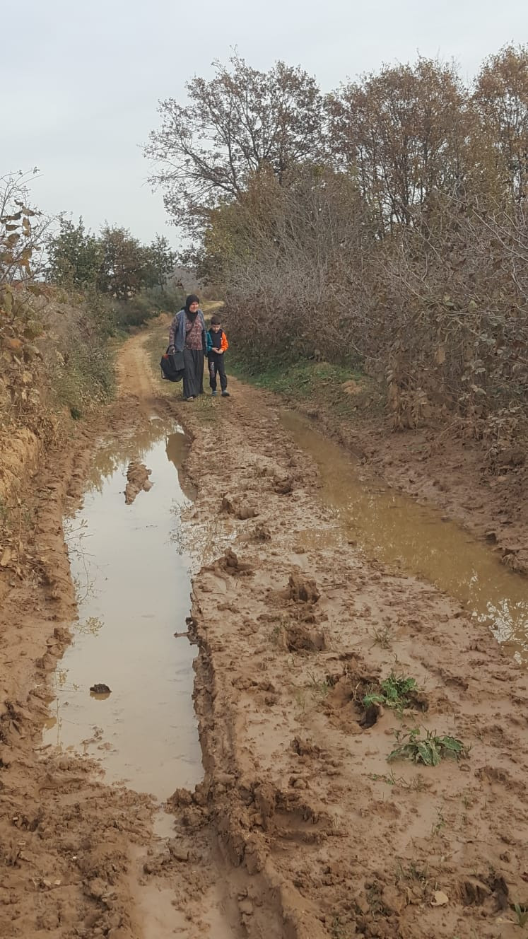 İzmit’te köy muhtarı, rezaletin fotoğrafını paylaşıp böyle isyan etti!