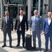 MHP’liler ellerinde bavulla İzmit Belediyesi önüne gitti
