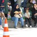 Öğrenciler sınıfta, veliler dışarıda ter döktü