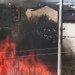 Kocaeli’de evlerin bitişiğinde çıkan yangın korkuttu