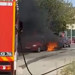 Kocaeli’de iki otomobil alev aldı
