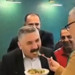 AKP’li başkan vekili CHP’li başkana elleriyle baklava yedirdi