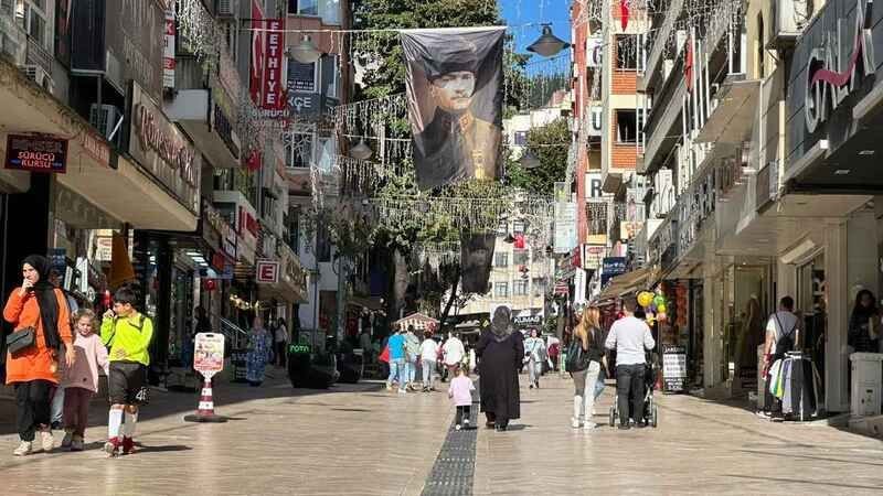 Eski ve yeni İzmit fotoğrafları! Bu fotoğraflar sizi tarihe götürecek - Resim: 78