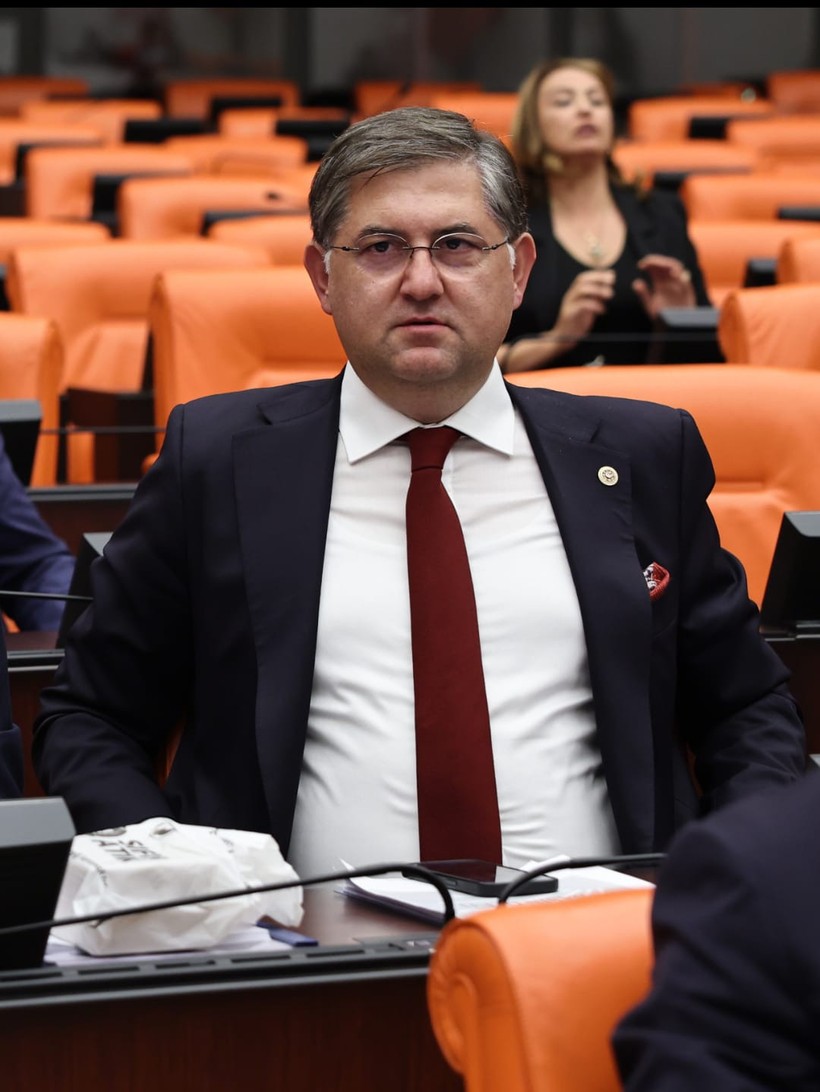 Volkan Konak'a "gebermiş" diyen müftü Kocaeli'ye atandı! Yıldızlı'dan büyük tepki