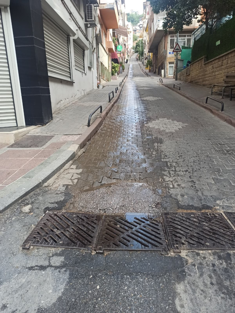 İzmit'te bu su günlerdir neden boşa akıyor?