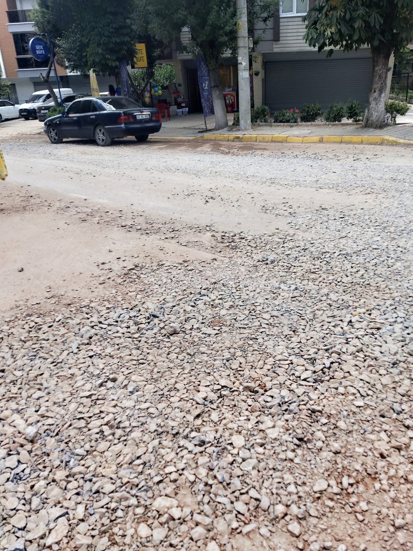 Yollar taş doldu: Körfezliler şikayetçi