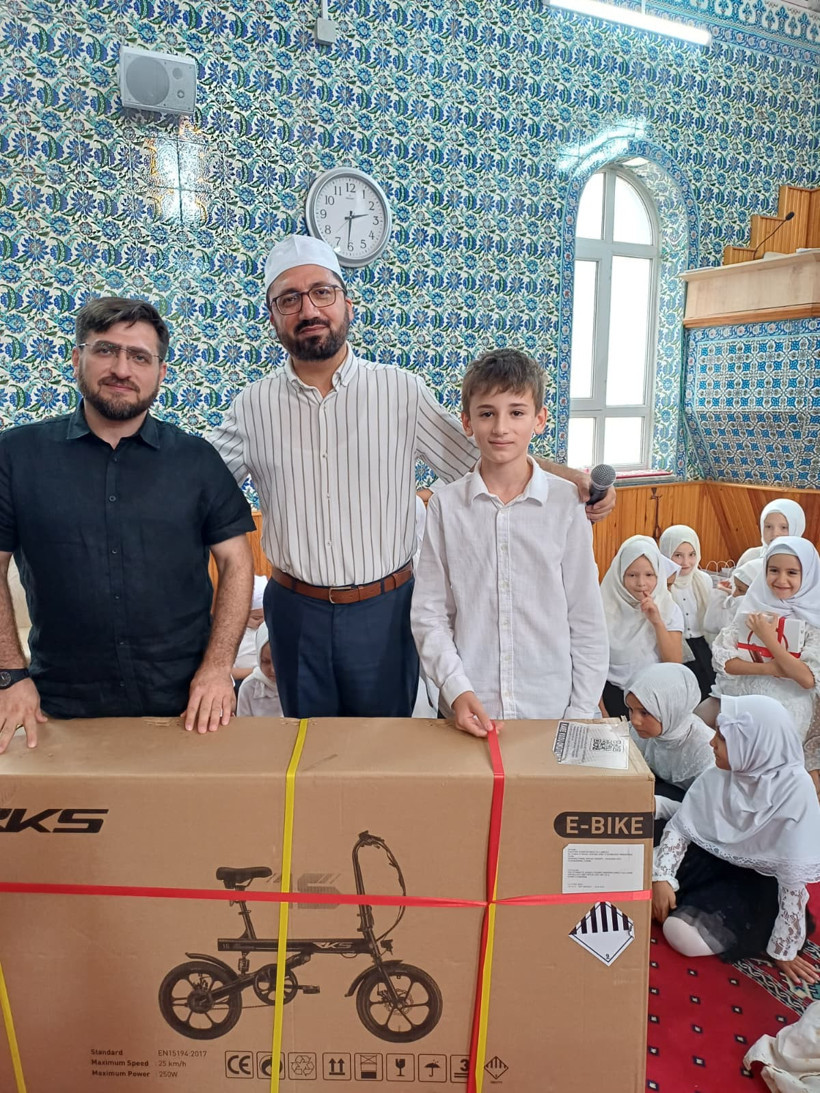 Kur’an kursuna katılan 160 öğrenciye ödül dağıtıldı