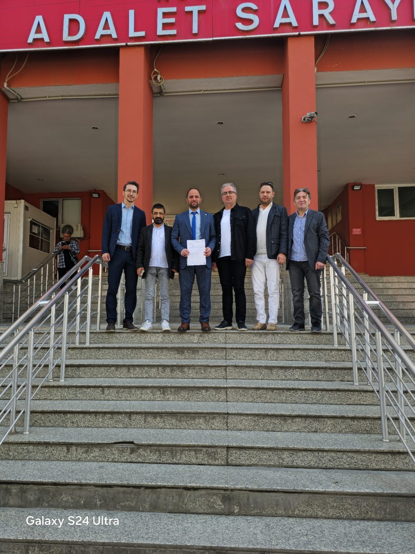 Yeniden Refah İzmit’te Şahin mazbatasını aldı