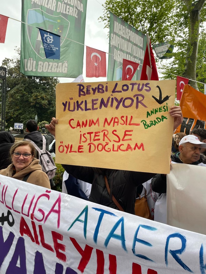 Kocaeli’de yağmur altında 1 Mayıs’tan renkli görüntüler
