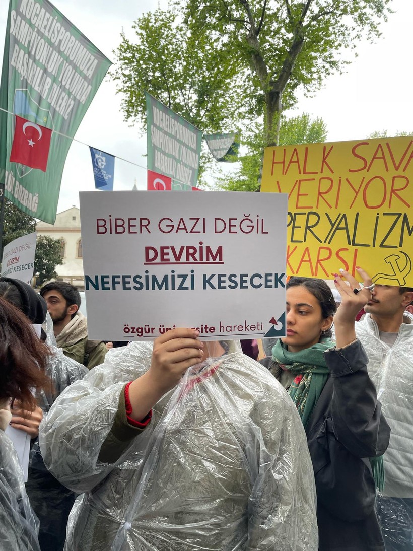Kocaeli’de yağmur altında 1 Mayıs’tan renkli görüntüler