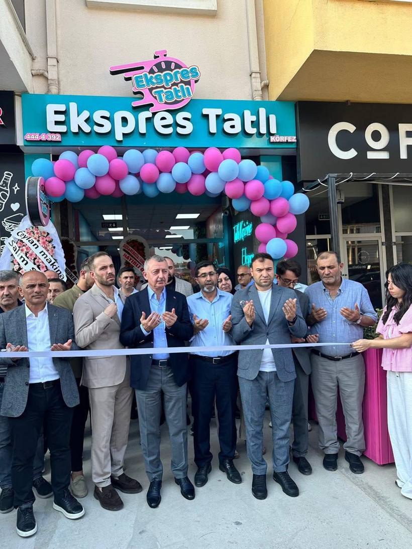 Ülkücülerin açılışını Büyükakın yaptı