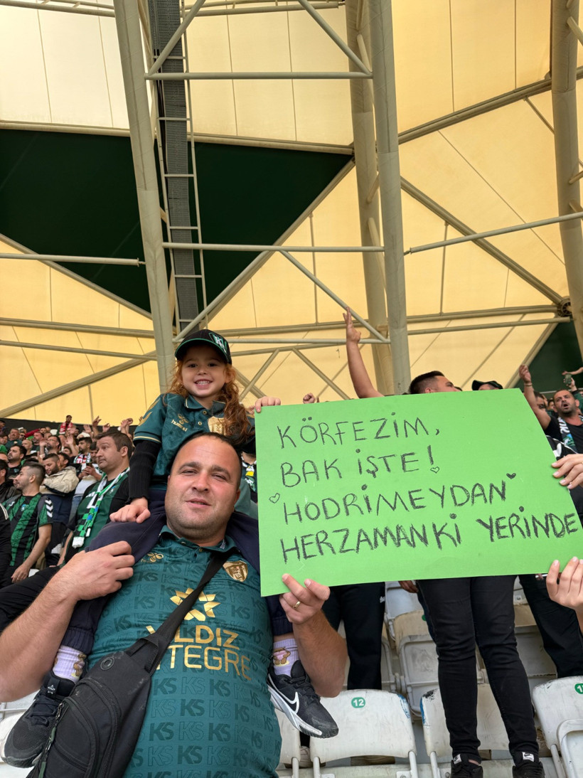 Hodri Meydan her zamanki yerinde