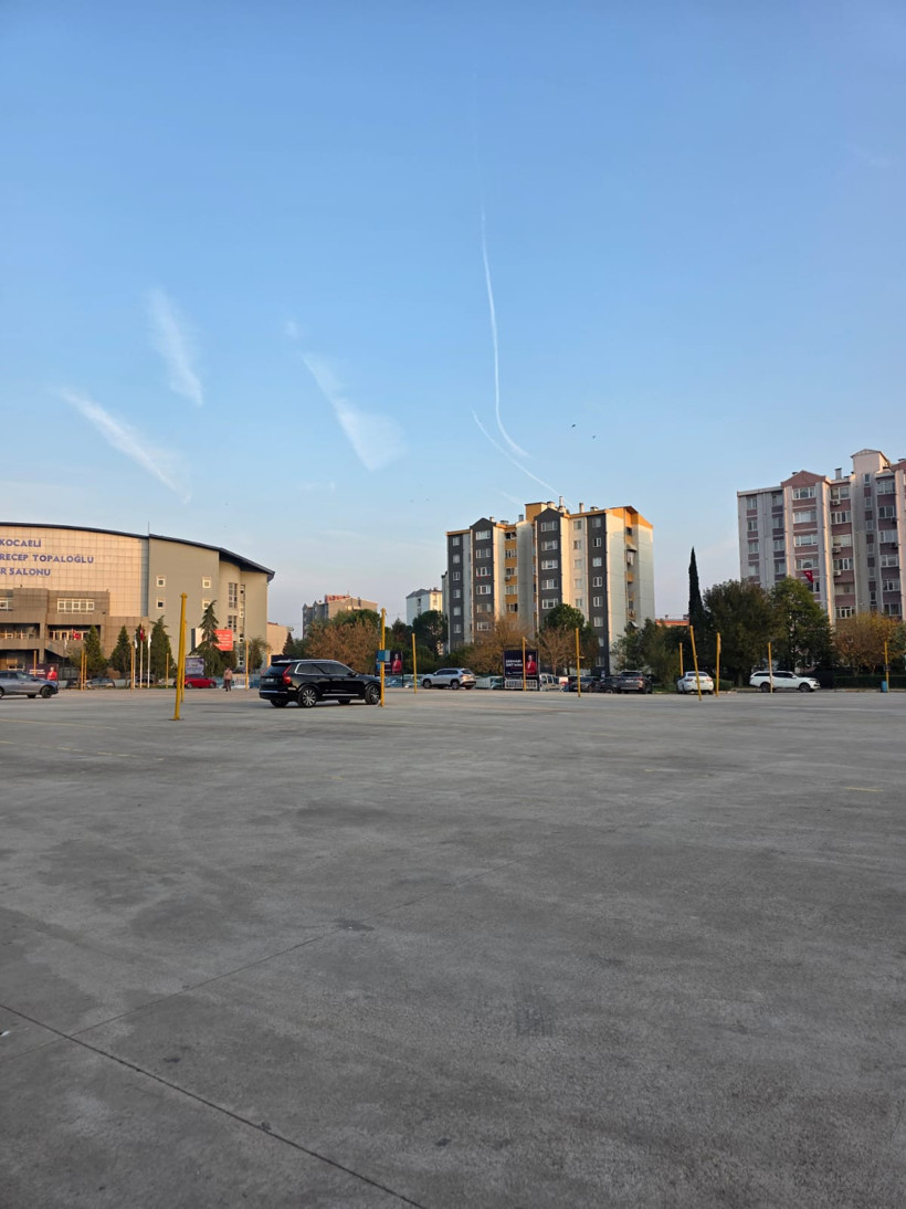 Yahya Kaptanlılar ateş püskürüyor. Paralı oldu bomboş kaldı!