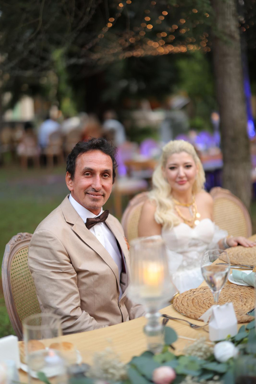 Serkan Güyük ve Sinem Gencel muhteşem bir törenle evlendi