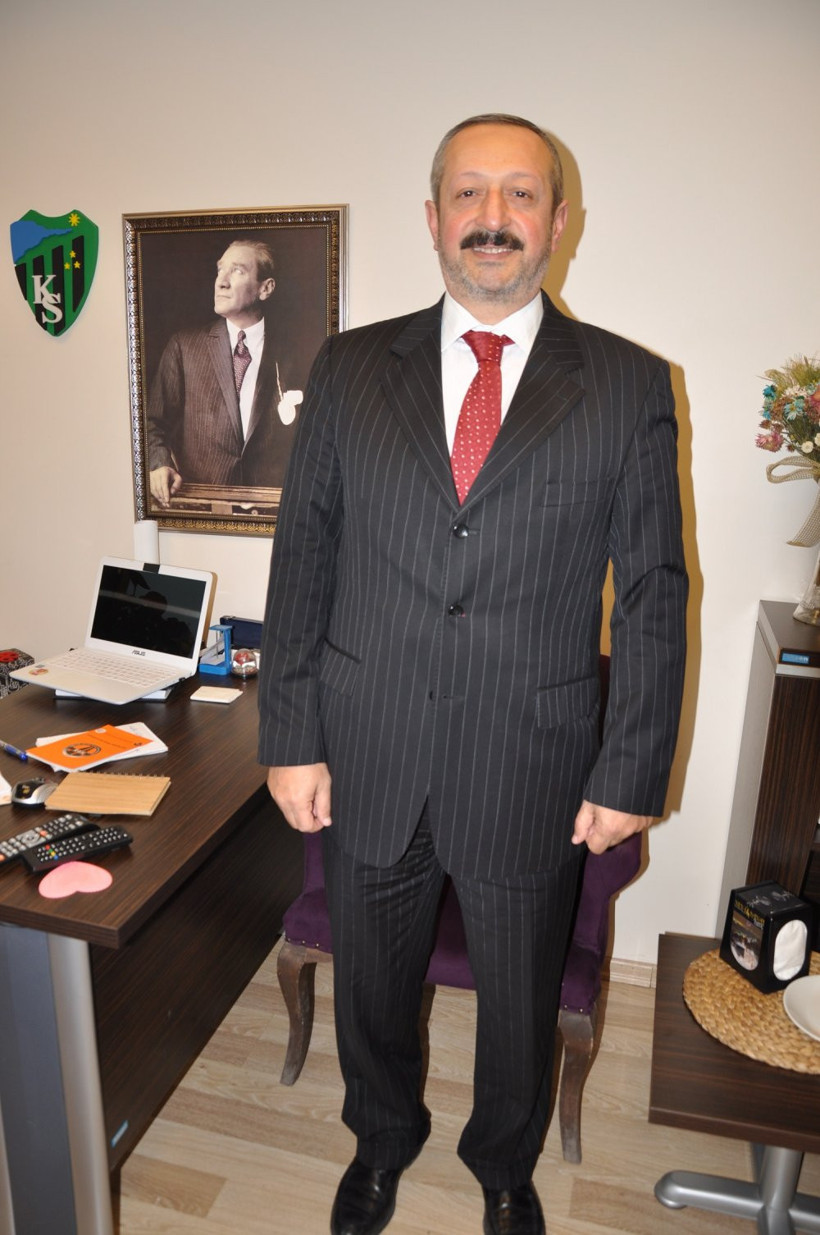 “Gölge il başkanısın, çöpünü bile toplayamayan senin arkanı hiç toplamaz"
