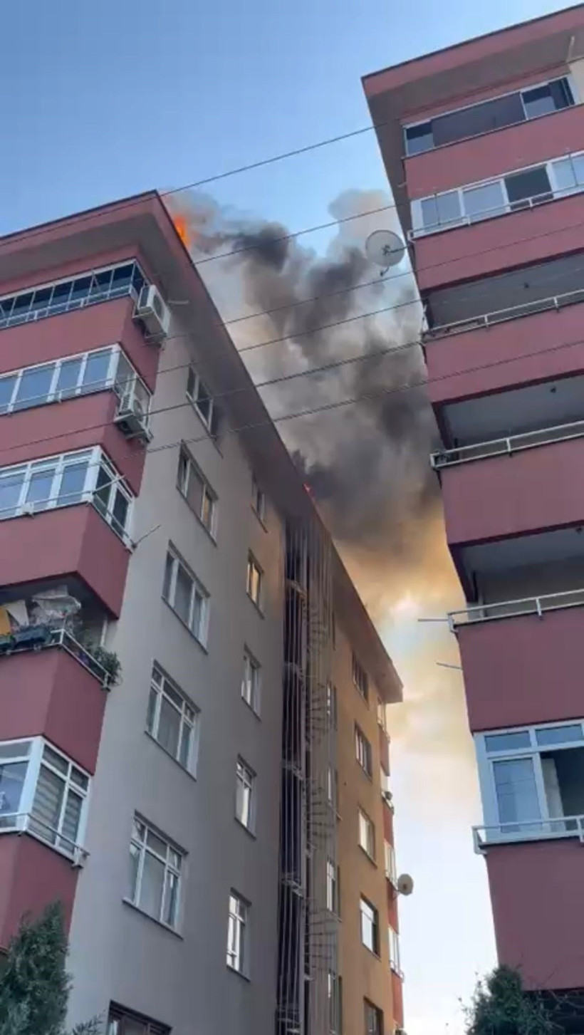 İzmit’te korkutan çatı yangını