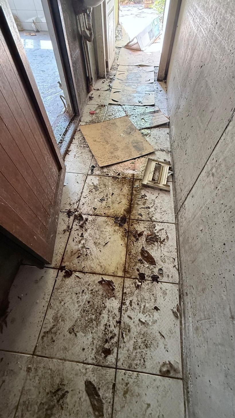 Yerinde incelediler! "İzmit Belediyesi, çürümeye terk etti"