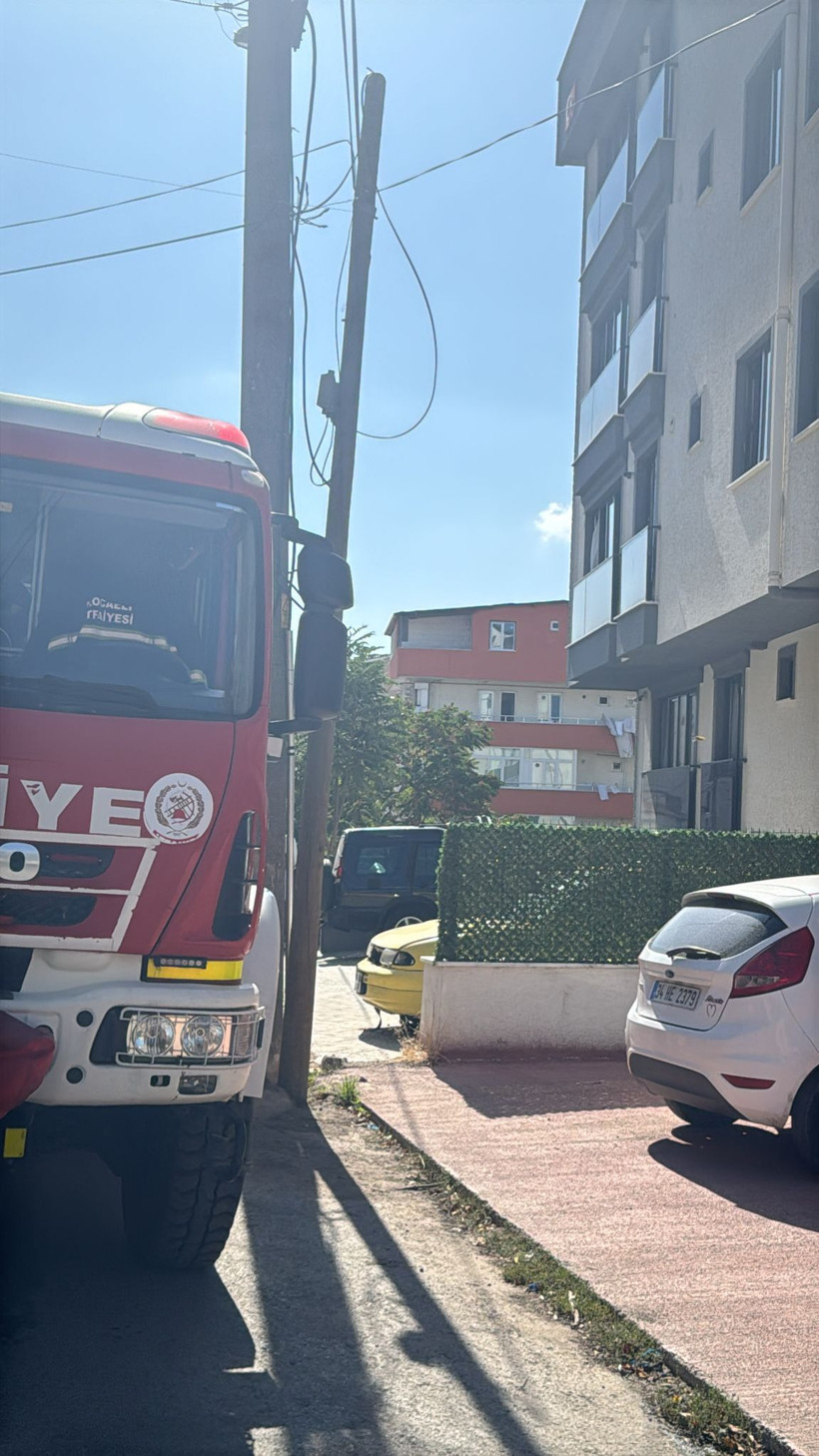 Gebze'de korkutan yangın