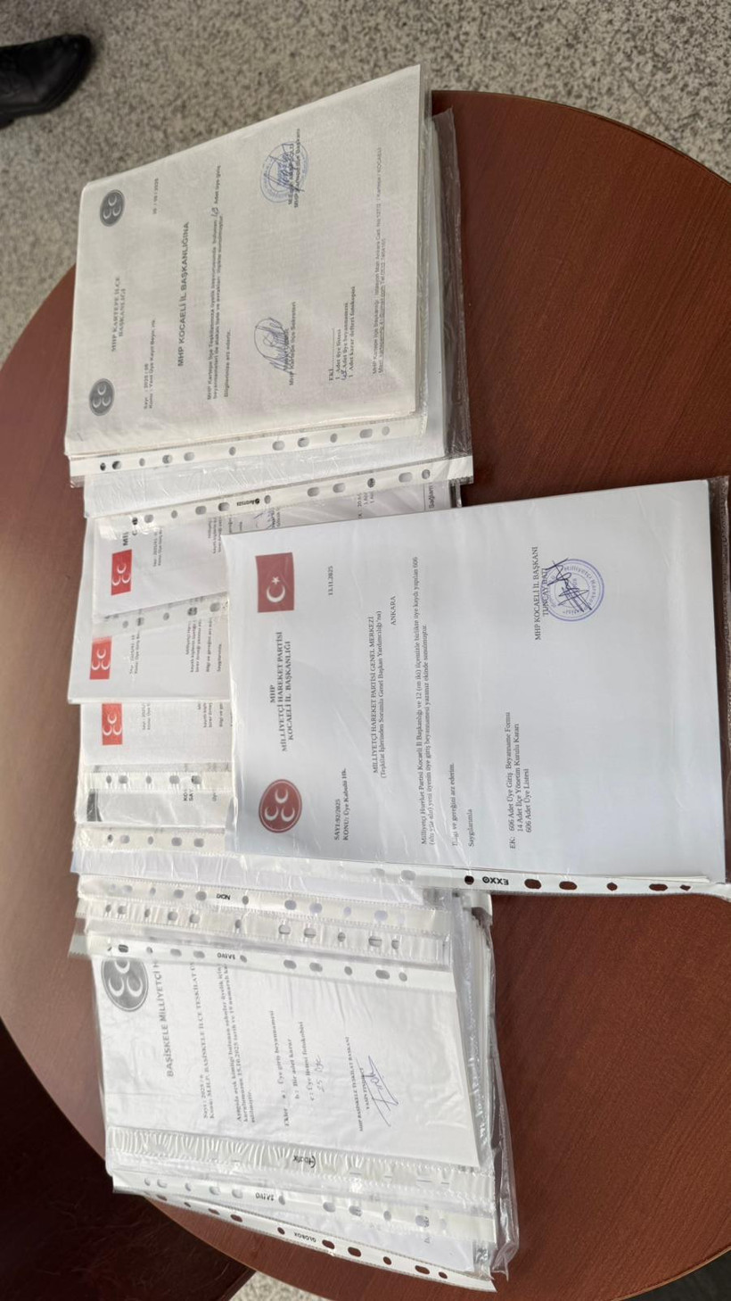 Kocaeli’den Devlet Bahçeli’ye hediyeyle gittiler