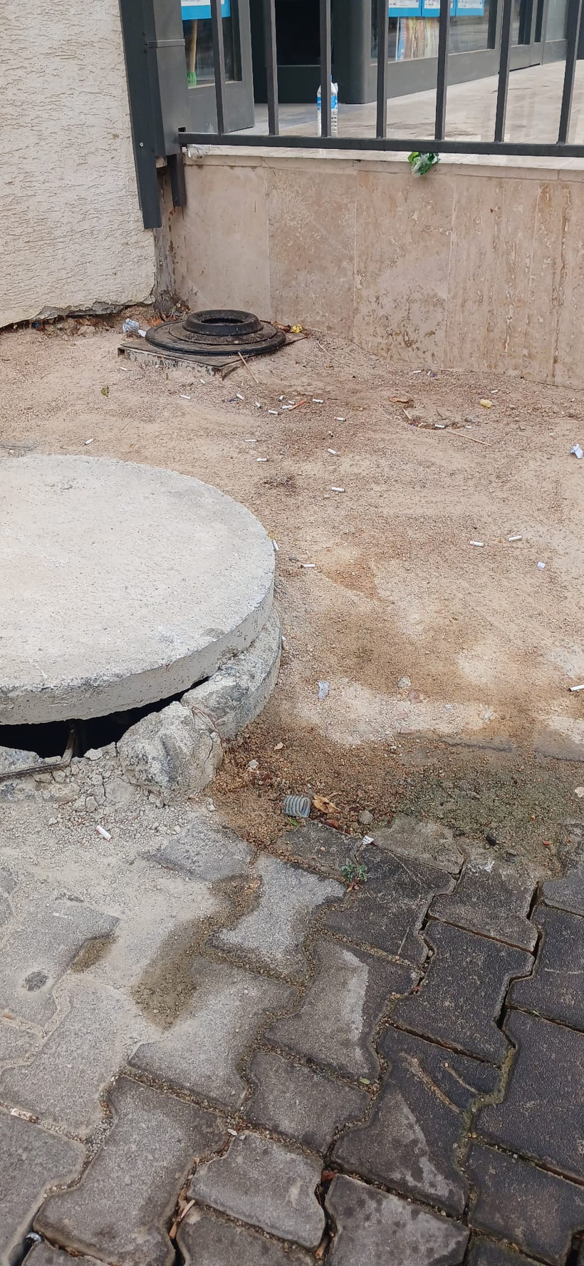 Darıca’da çevre kirliliği: Cadde çamur deryası oldu