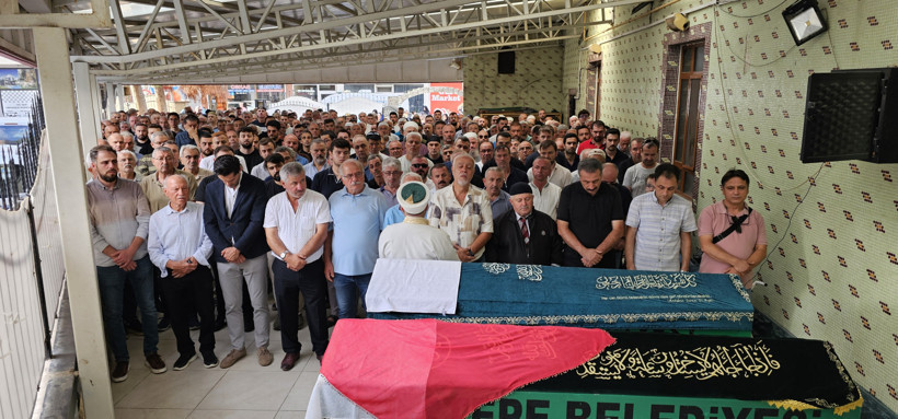 Kocaeli’de kıskanç sevgili dehşetinde ölen abla - kardeş toprağa verildi!