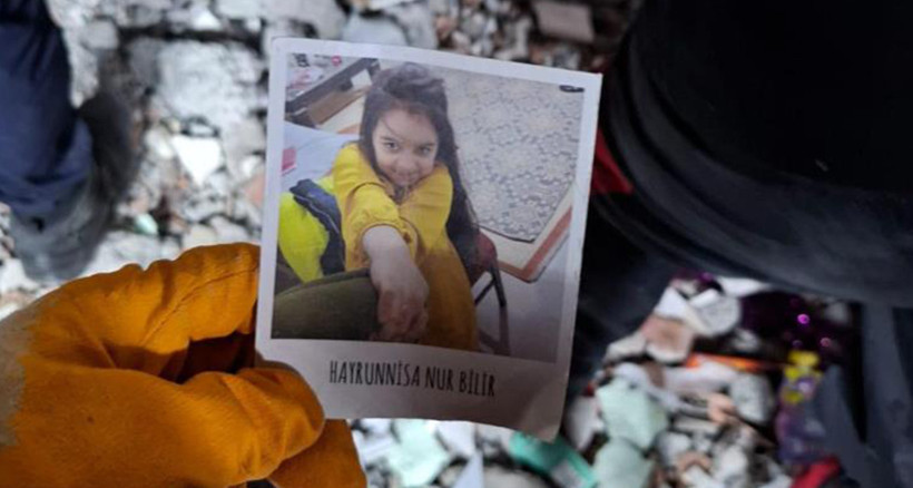 'İyi ki doğdun ortancamız' Gebze'deki enkazdan yürek yakan fotoğraflar!