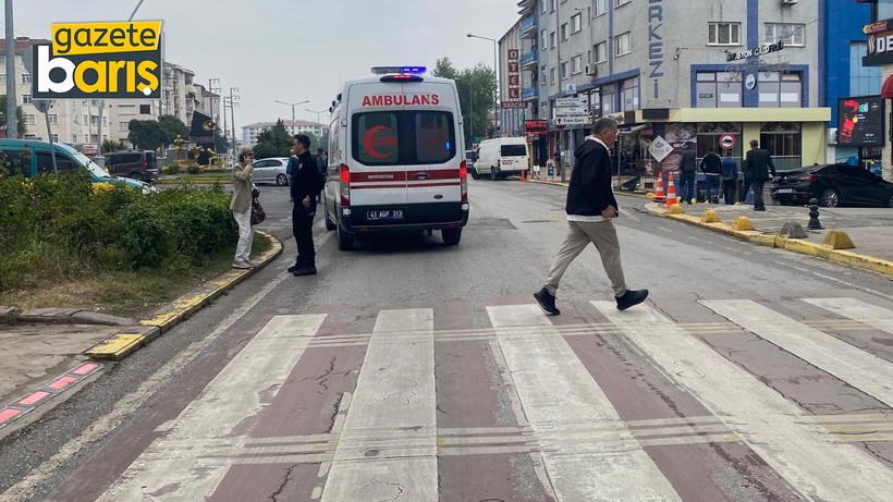 Kocaeli’de karşıya geçmek isterken otomobil çarptı