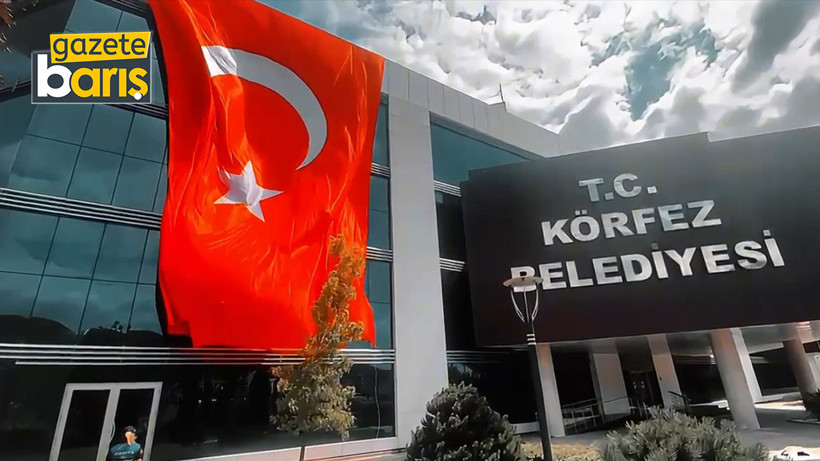Körfez Belediyesi, Erdoğan'ın çağrısı sonrası dev bayrak astı