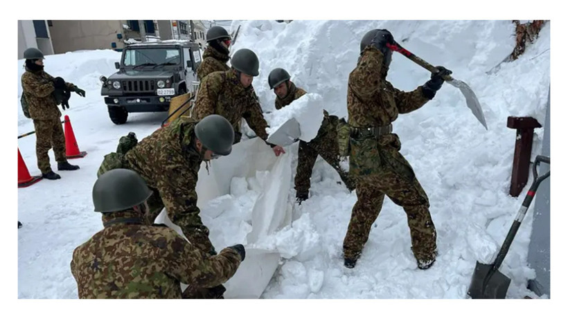 Japonya'da kar 4 metreyi aştı. 45 kişi öldü, 500’den fazla yaralı var