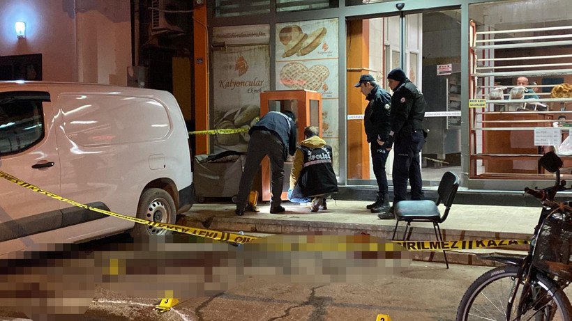 Pide almak i&ccedil;in gittiği fırında dehşeti yaşadı!