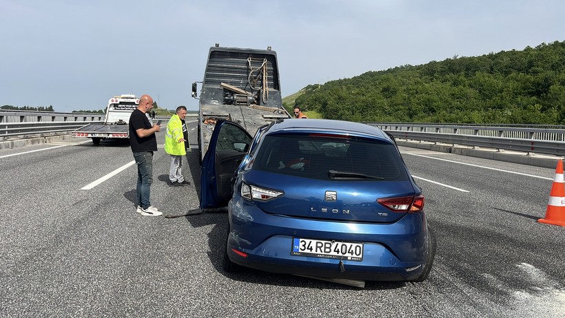 Kocaeli'de feci zincirleme kaza: 1'i ağır 5 yaralı!