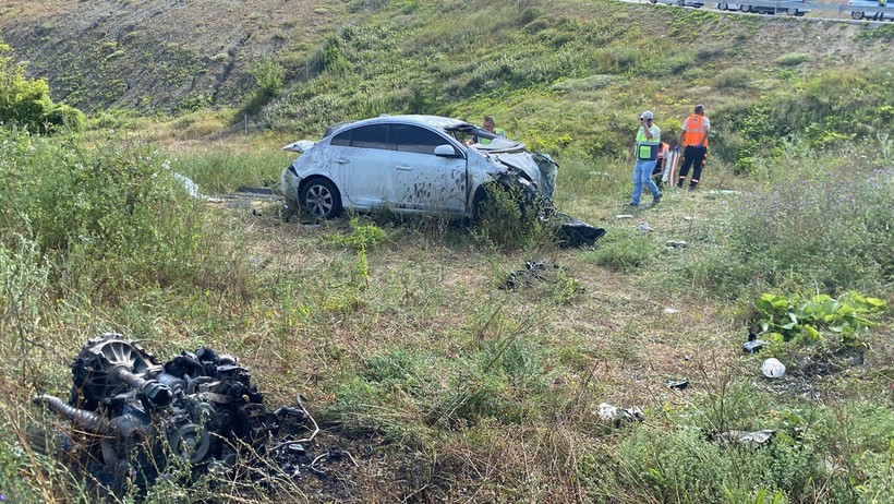 Kocaeli’de otomobil şarampole uçtu: Çok sayıda yaralı var