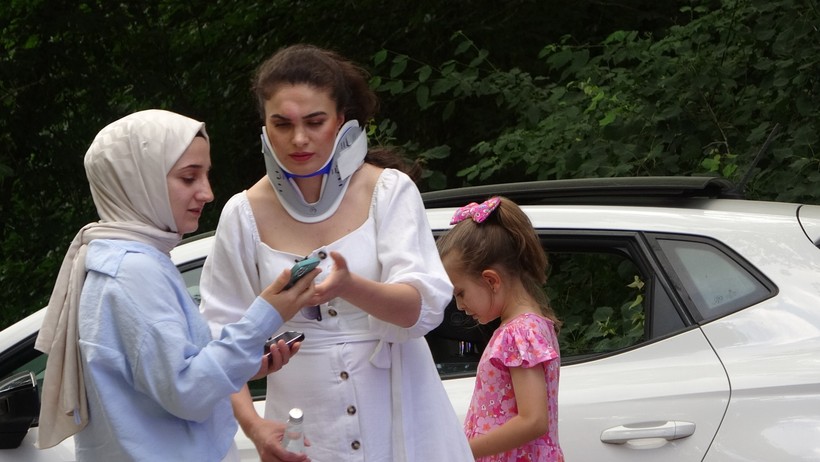 Kocaeli’de korkutan kaza: İki araç çarpıştı, 1’i çocuk 6 yaralı