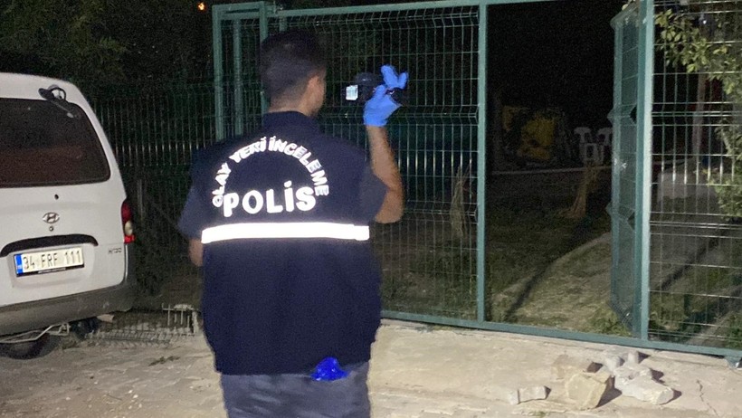 Kocaeli'de bir baba üvey oğlunu göğsünden bıçakladı!