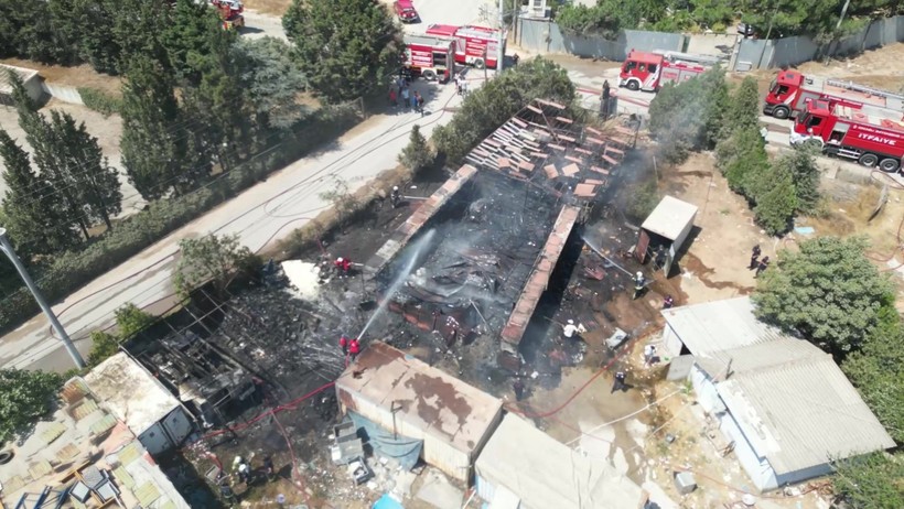 Gebze yediemin otoparkında yangın