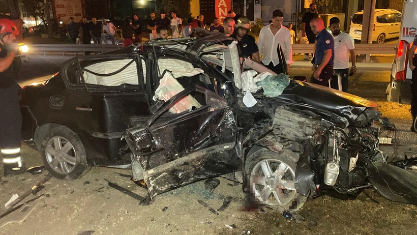 İzmit’teki feci kazada ağır yaralanan sürücüden acı haber
