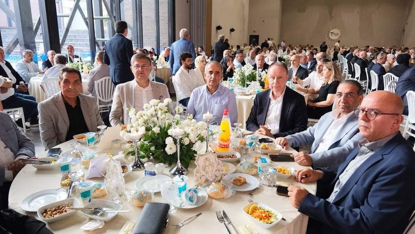 CHP’liler eski AKP’liler… AKP’li Şeker’in oğlunun düğününden dikkat çeken kareler