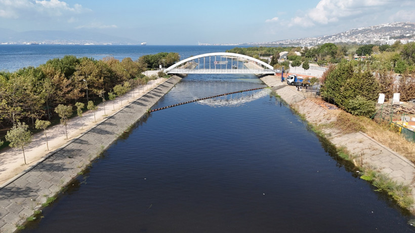 İzmit Körfezi’ne temizlik bariyeri